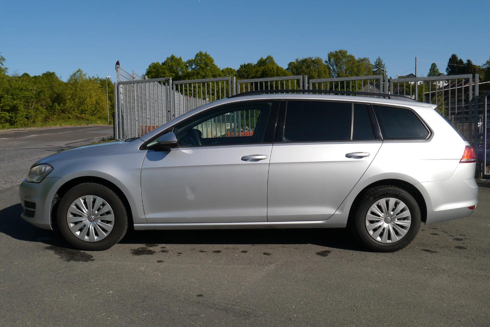 Volkswagen Golf VII Variant Trendline BMT, Navi, PDC