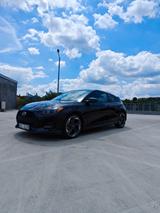 Hyundai Veloster 2019r Turbo R-Spec  - Hyundai Veloster mit Benzin-Antrieb: Automatik