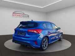 FORD Focus ST-Line X HUD Pano AHK-abnehmbar Navi Digi
