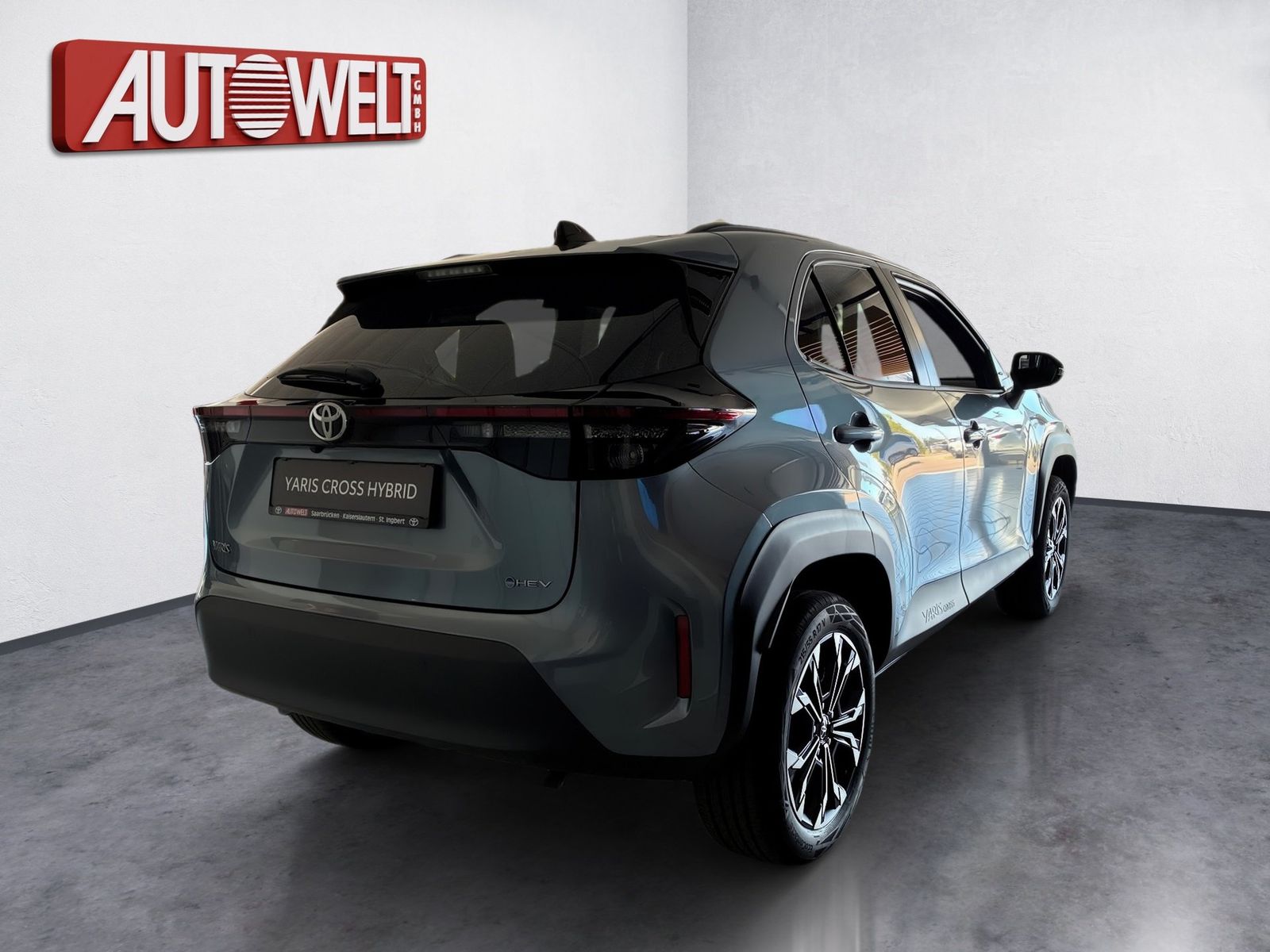 Fahrzeugabbildung Toyota Yaris Cross 5-türig Teamplayer 1.5 VVT-i Hybrid