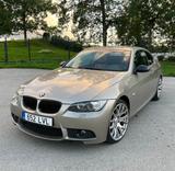 BMW 325i Coupe M-Paket TOP - BMW 325 Coupé 325i m paket mit Benzin-Antrieb