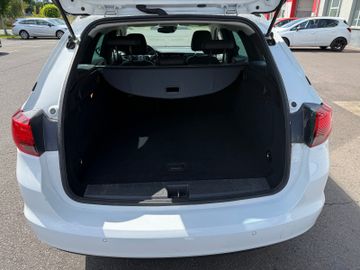 Opel Astra K Sports Tourer+LED+LkHz+RFK+Klima++