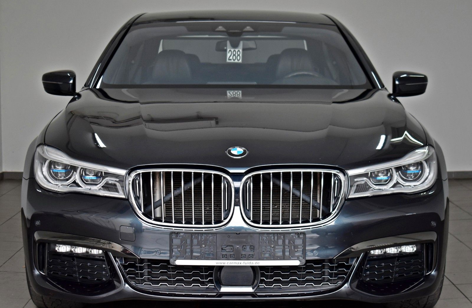 Fahrzeugabbildung BMW 730d xDrive M Sport,Laser,Kamera,HUD,ACC,AHK,+WR