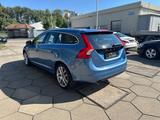 Volvo V60 Summum Standheizung XENON Leder Keyless GO - Volvo V60: Summum