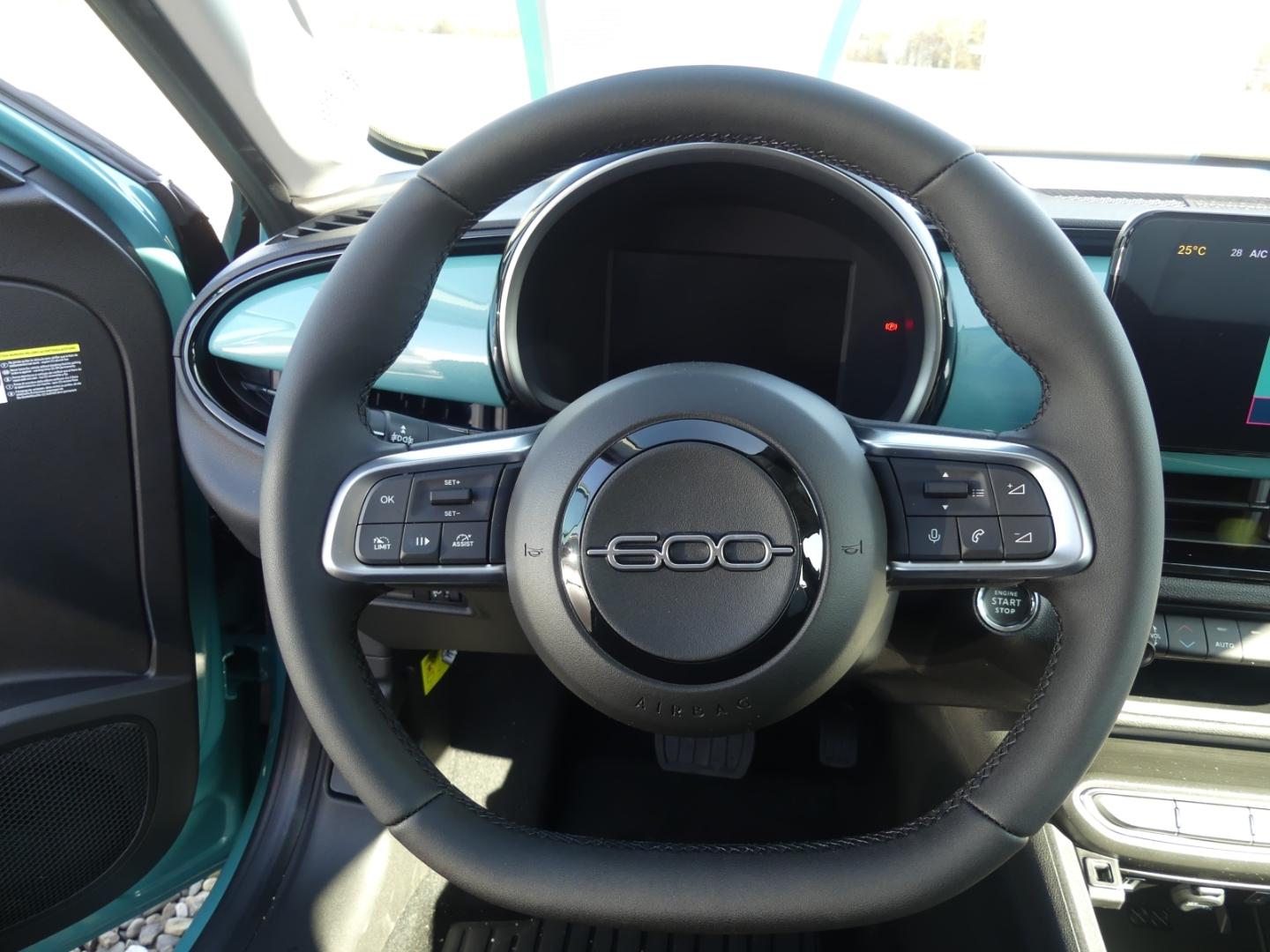 Fiat 600 HYBRID ICON 1.2 110 PS DCT6 KOMFORT NAVI KAM, миниатюра 19
