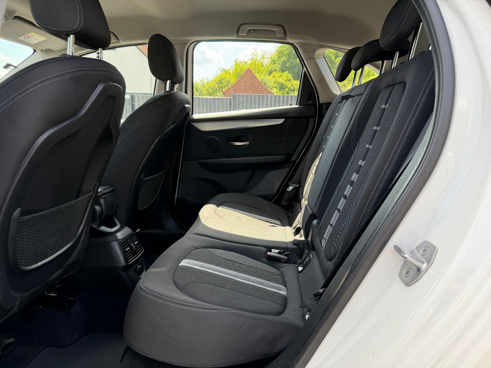 BMW 218 218d Active Tourer  LED/NAVI/TEMPO – Foto 11