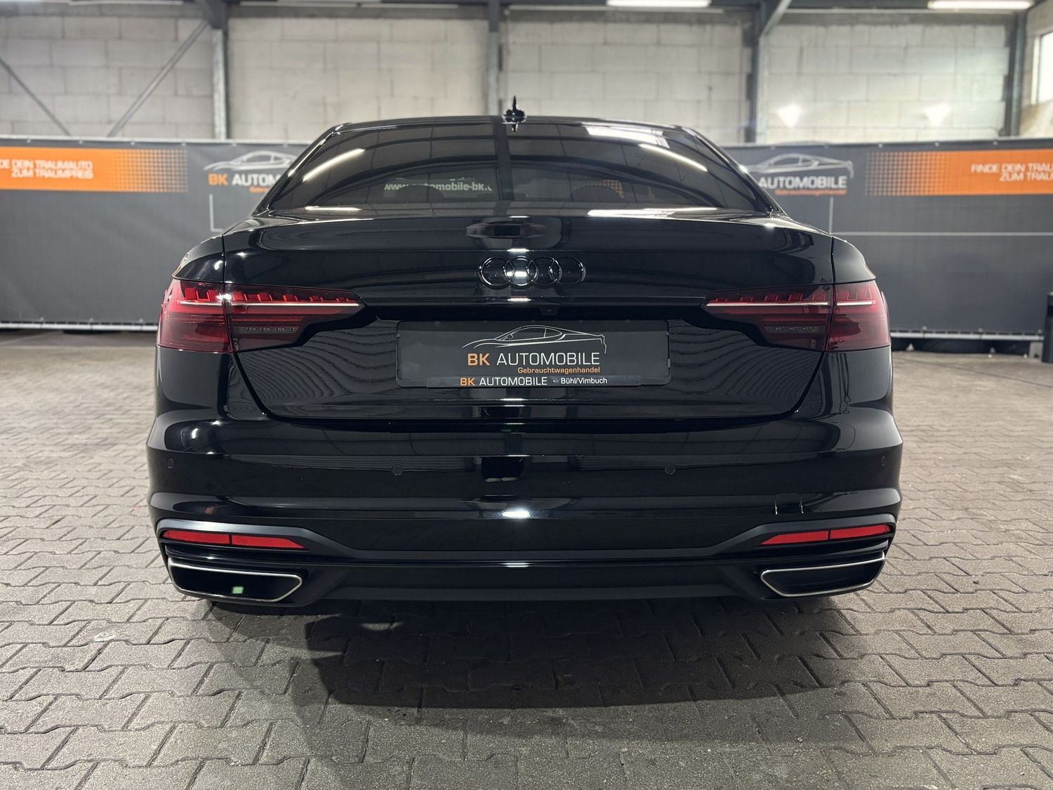Fahrzeugabbildung Audi A4 30 TDI S-line #Matrix#Virtual#Black#B&O#20"