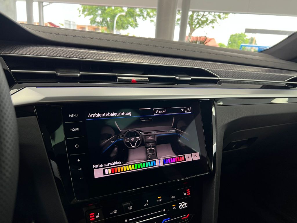 Volkswagen Arteon Shooting Brake 2.0 TSI 4M R-Line PANO*360