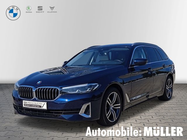 BMW 520 d Luxury Line Mild-Hybrid Touring Park-Assis