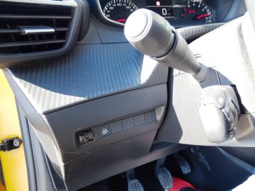 Peugeot 208 Active Pack Klima-StartStop-DAB-Tempom.