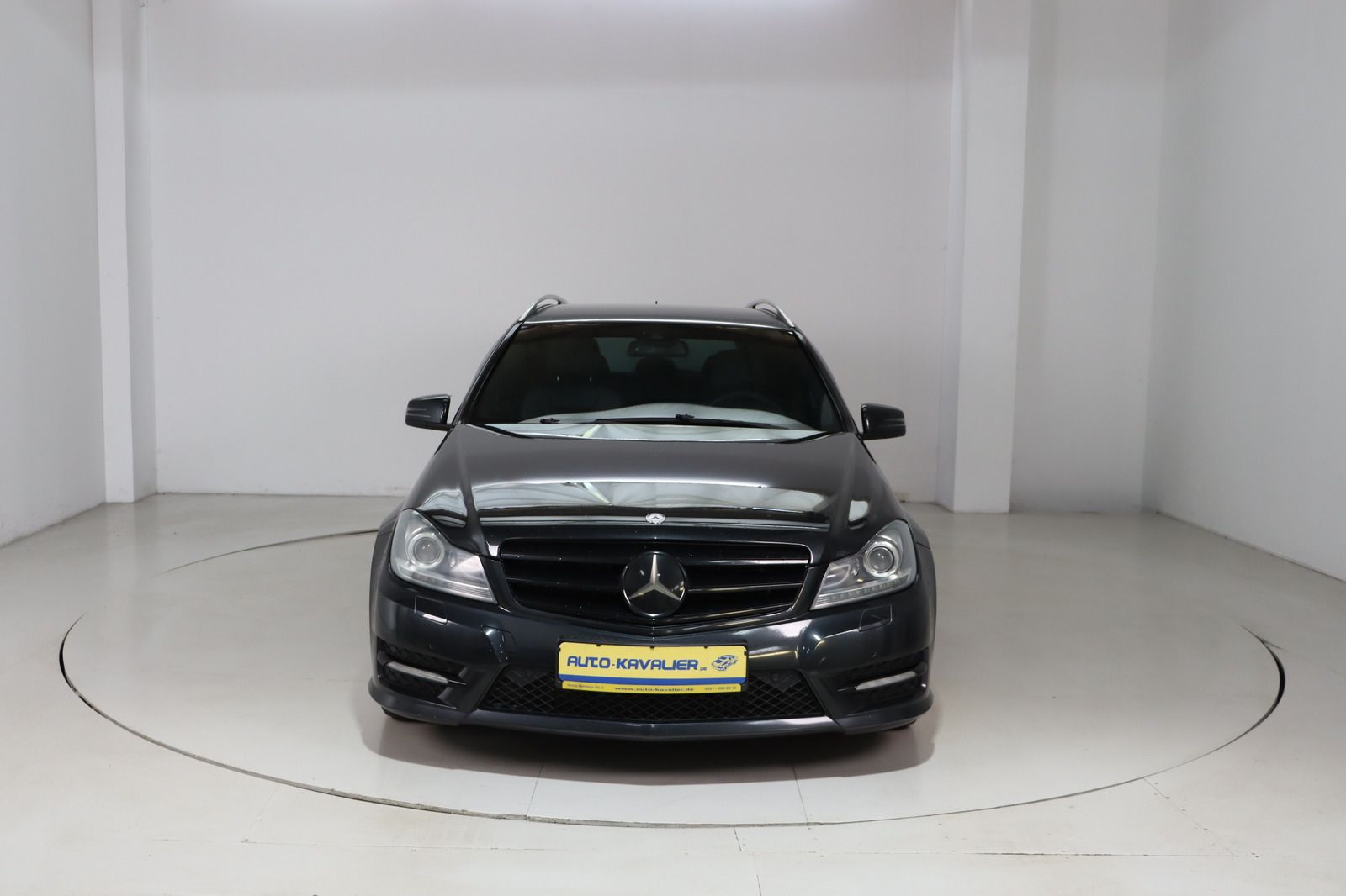 Fahrzeugabbildung Mercedes-Benz C 250 CDI T BlueEFF AVANTG. AMG-Paket * DIS *