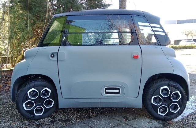 Citroën AMI 100% electric, original, wie neu, 450km