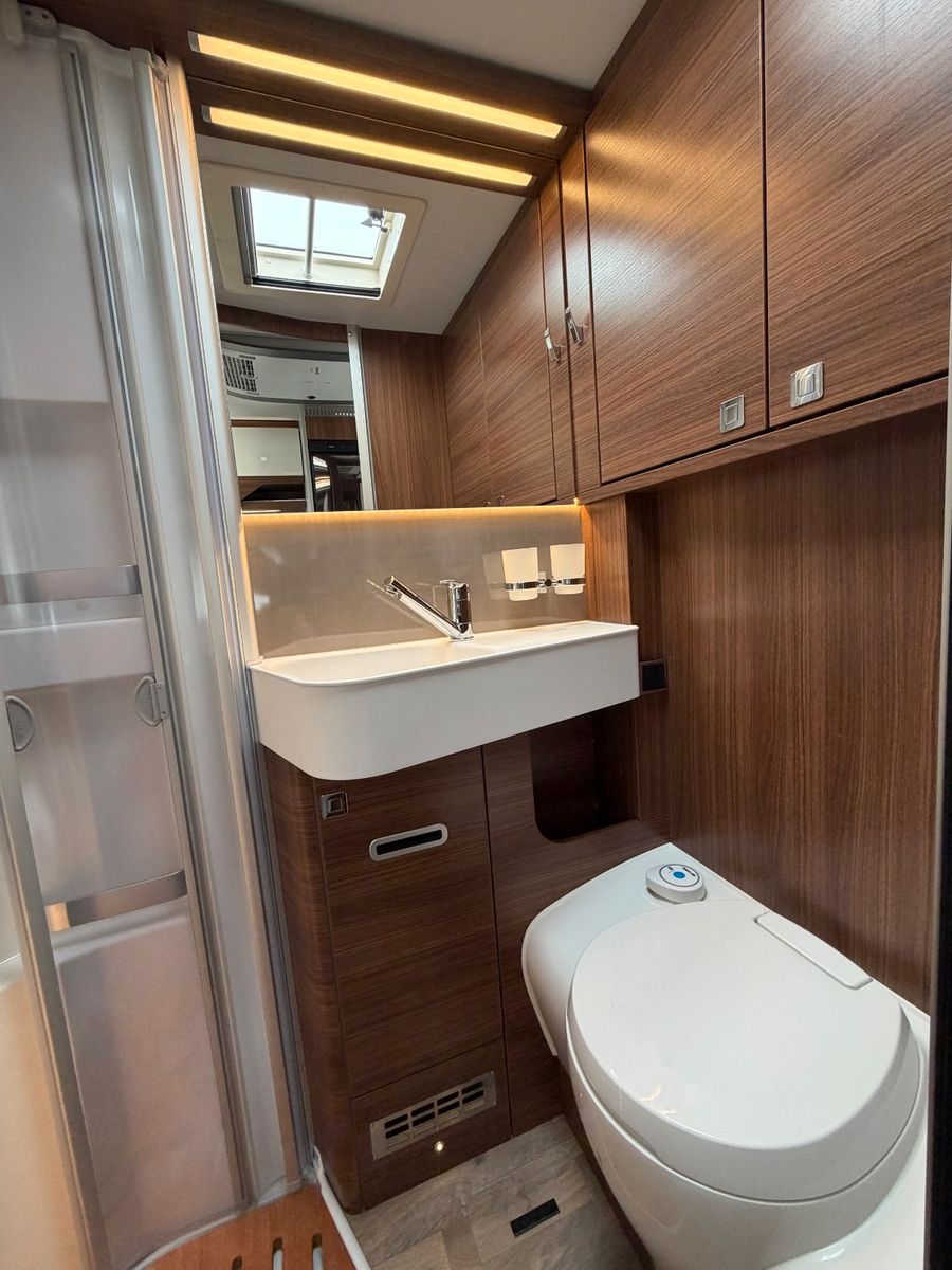 Fahrzeugabbildung HYMER / ERIBA / HYMERCAR B-Klasse MC I White Line 600