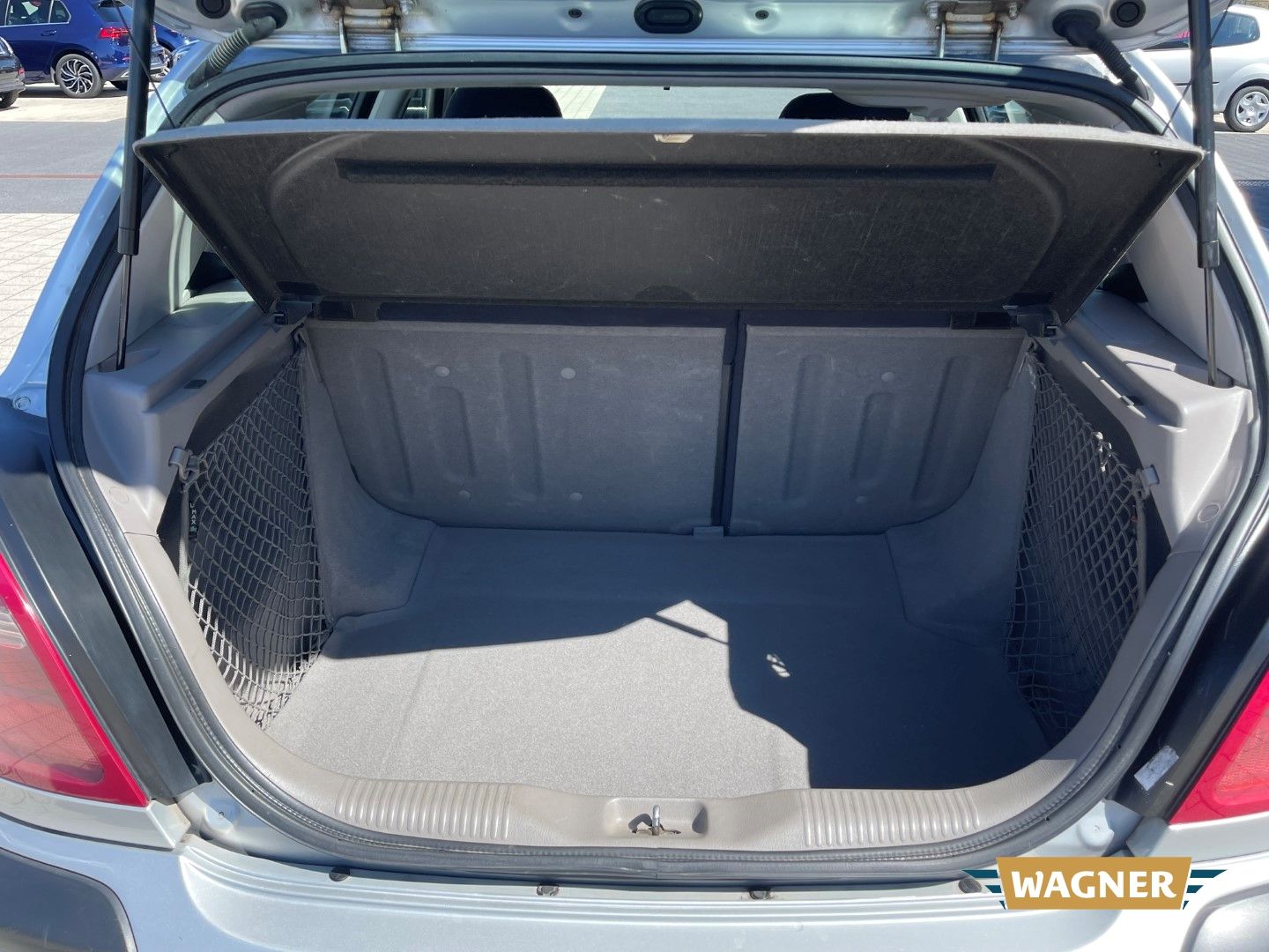 Fahrzeugabbildung Nissan Almera Comfort Klimaanlage 1 - Hand