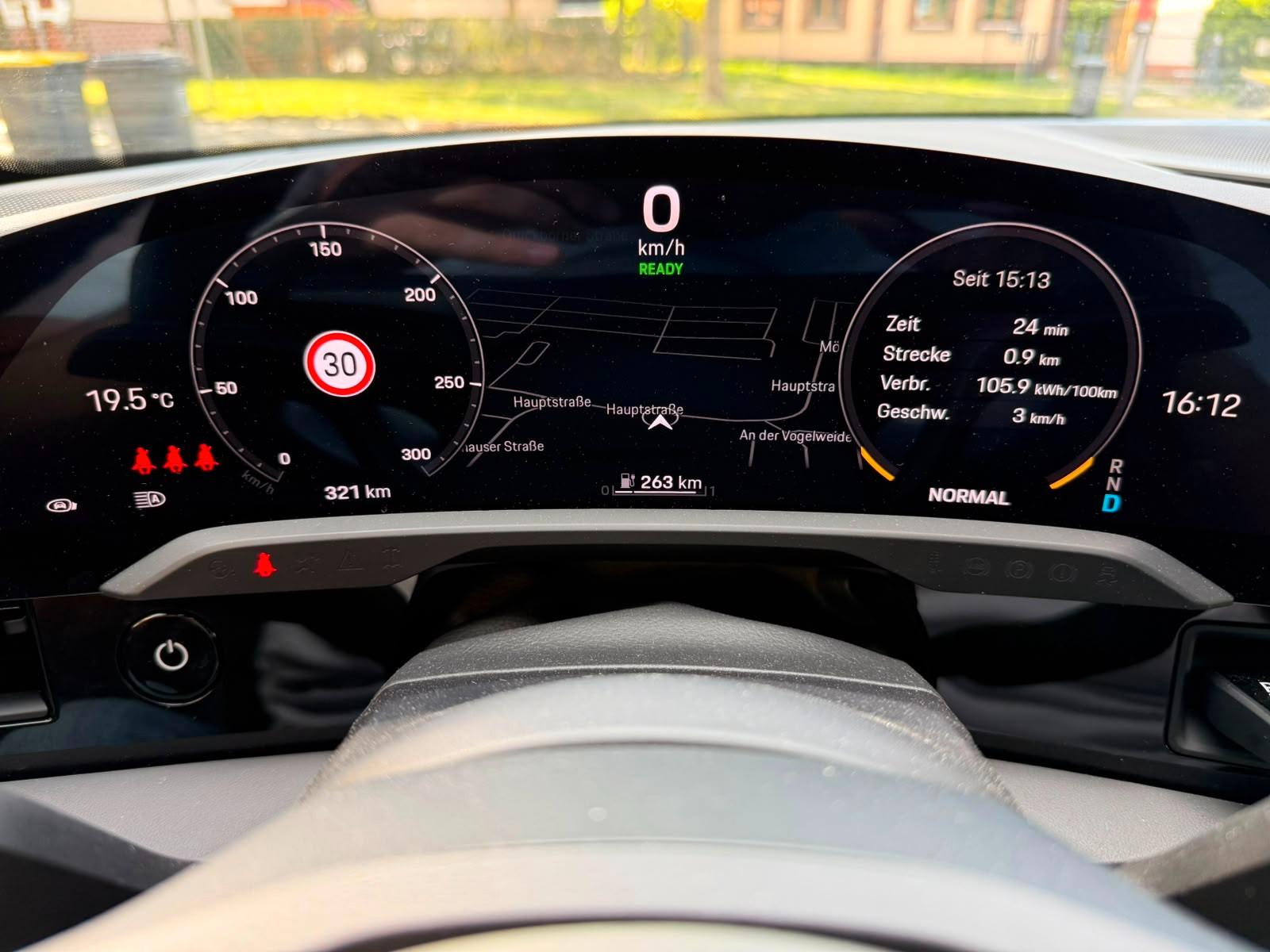 Porsche Taycan 4 S 360° Tageszulassung Neue TUV!