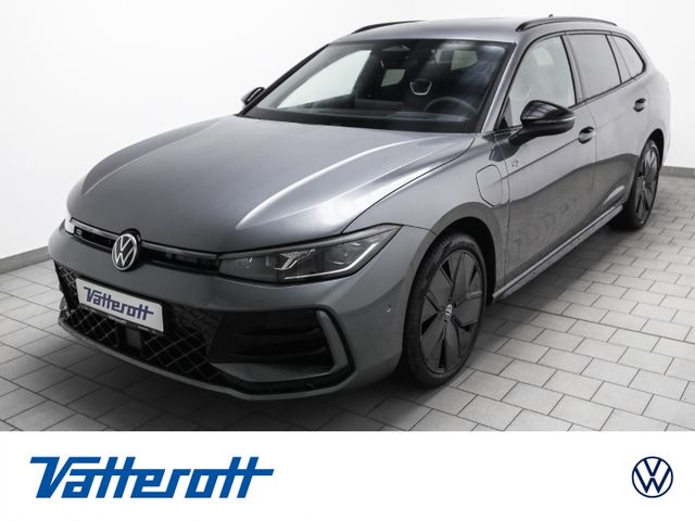 Volkswagen Passat R-Line 1.5 eHybrid DSG AHK Navi Business