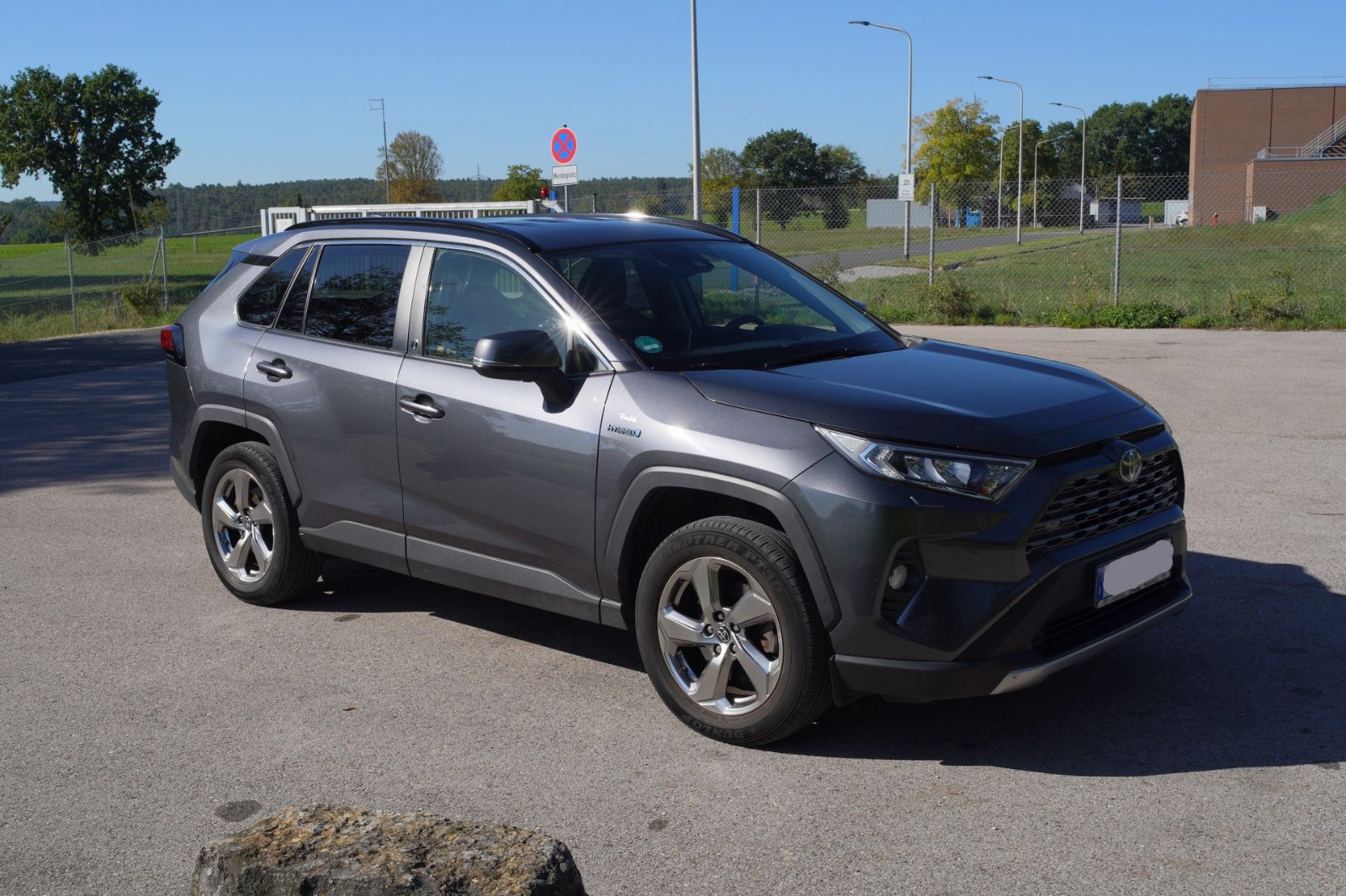 Toyota RAV 4 2.5 Hybrid Team Deutschland