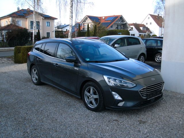 Ford Focus Turnier Active