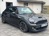 MINI Cooper S Cabrio Cooper S - MINI Cooper S Cabrio: Kleinwagen