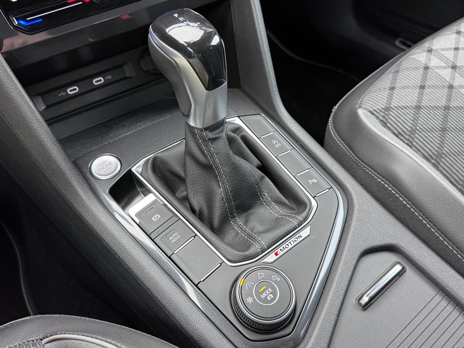 Fahrzeugabbildung Volkswagen 2.0 TSI R-LINE/4MOTION/7-SITZE/AHK/MATRIX/HUD/AC