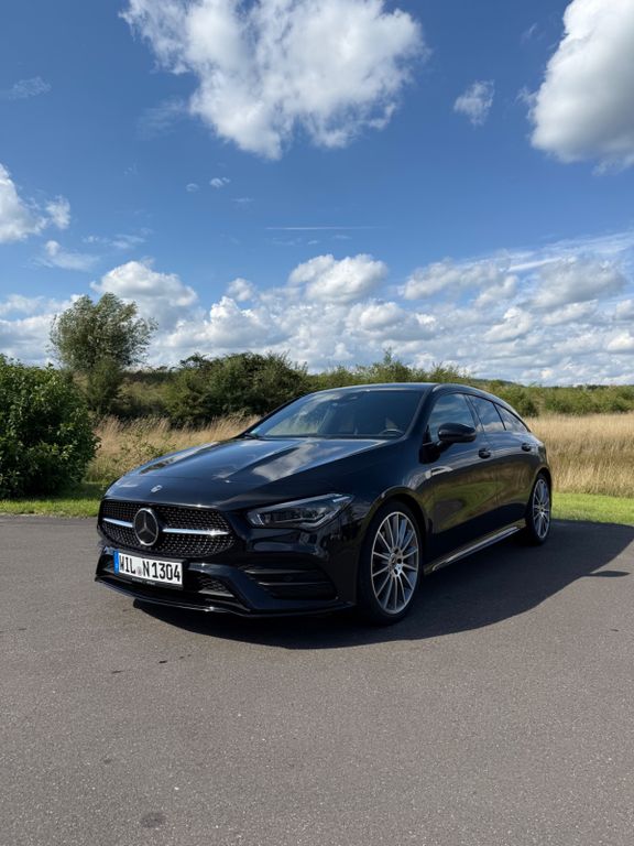 Mercedes-Benz CLA 200 Shooting Brake