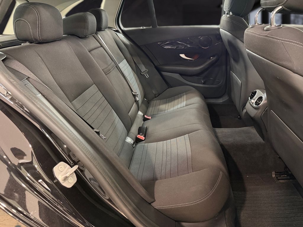 Mercedes-Benz C 300 - Bild 15