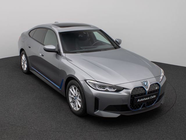 BMW i4 eD35 Gran Coupé Glasdach Kamera DAB H/K Komfo