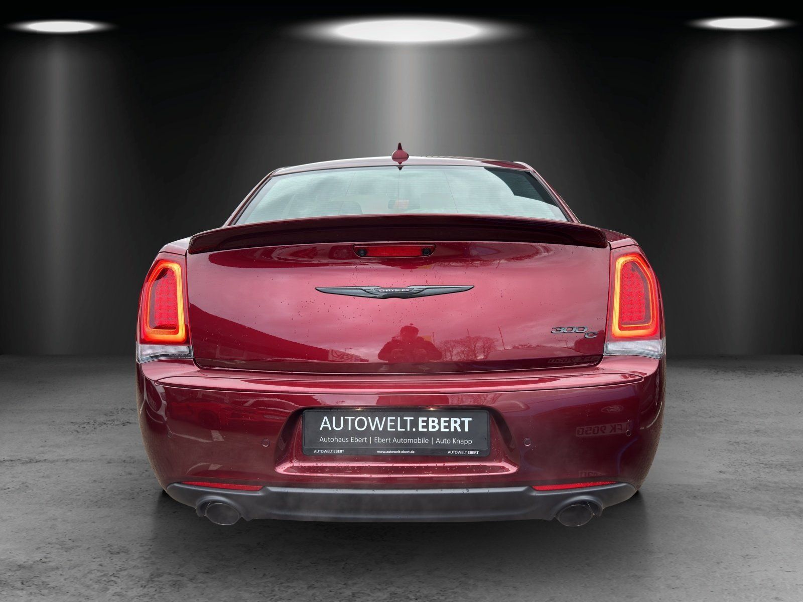 Fahrzeugabbildung Chrysler 300C Final Edition 6.4 Hemi V8/LED/PANO/LEDER