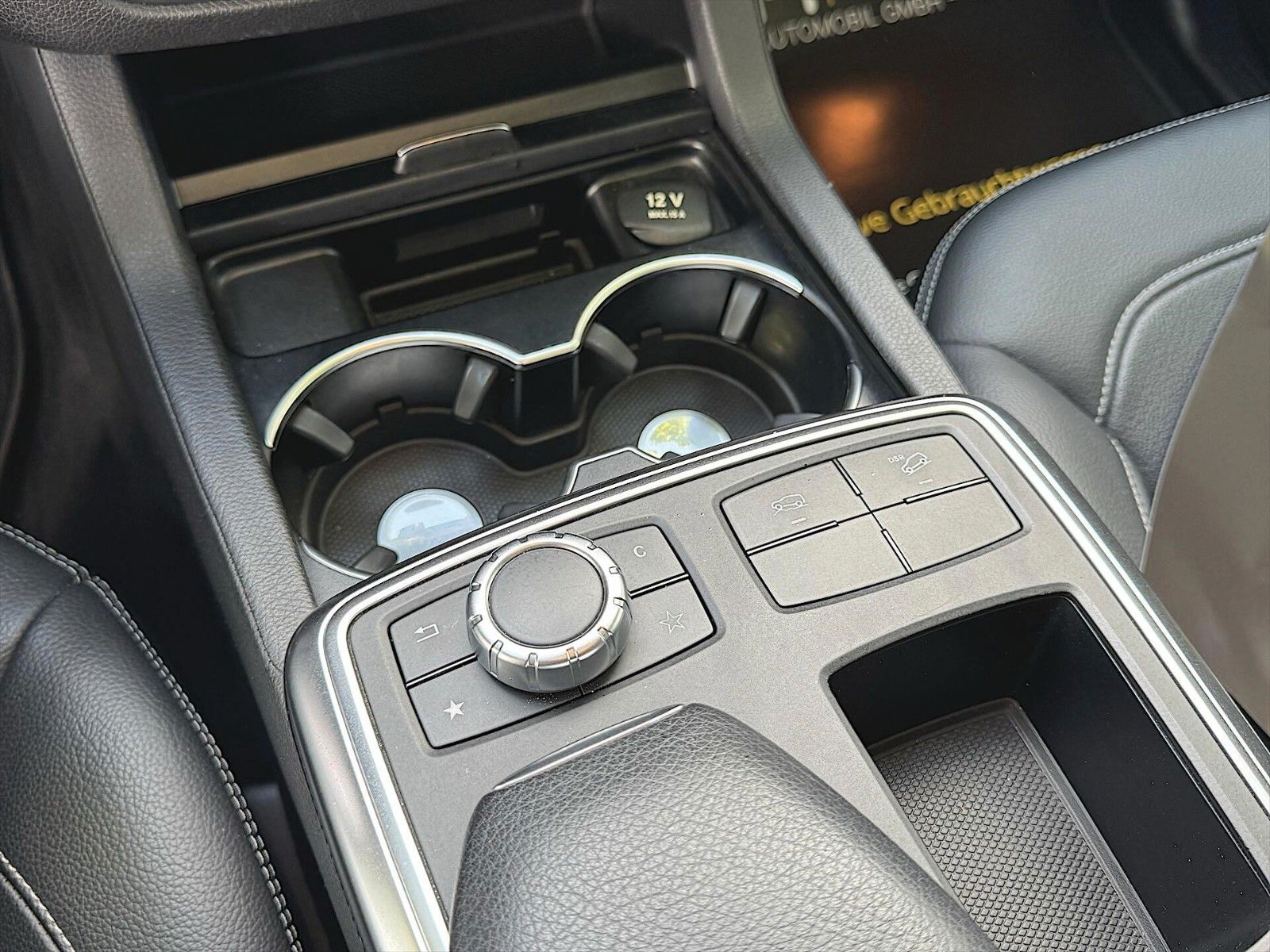 Fahrzeugabbildung Mercedes-Benz ML 400 AMG Sport-Paket 4Matic *Bi-Xenon*LED*