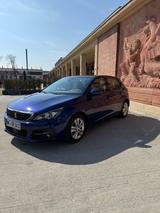 Peugeot 308 PureTech 130 EAT8 Active MwSt. Ausweisbar - Peugeot 308 Gebrauchtwagen in München