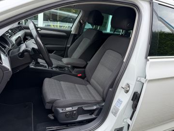 Volkswagen Passat Variant - 7