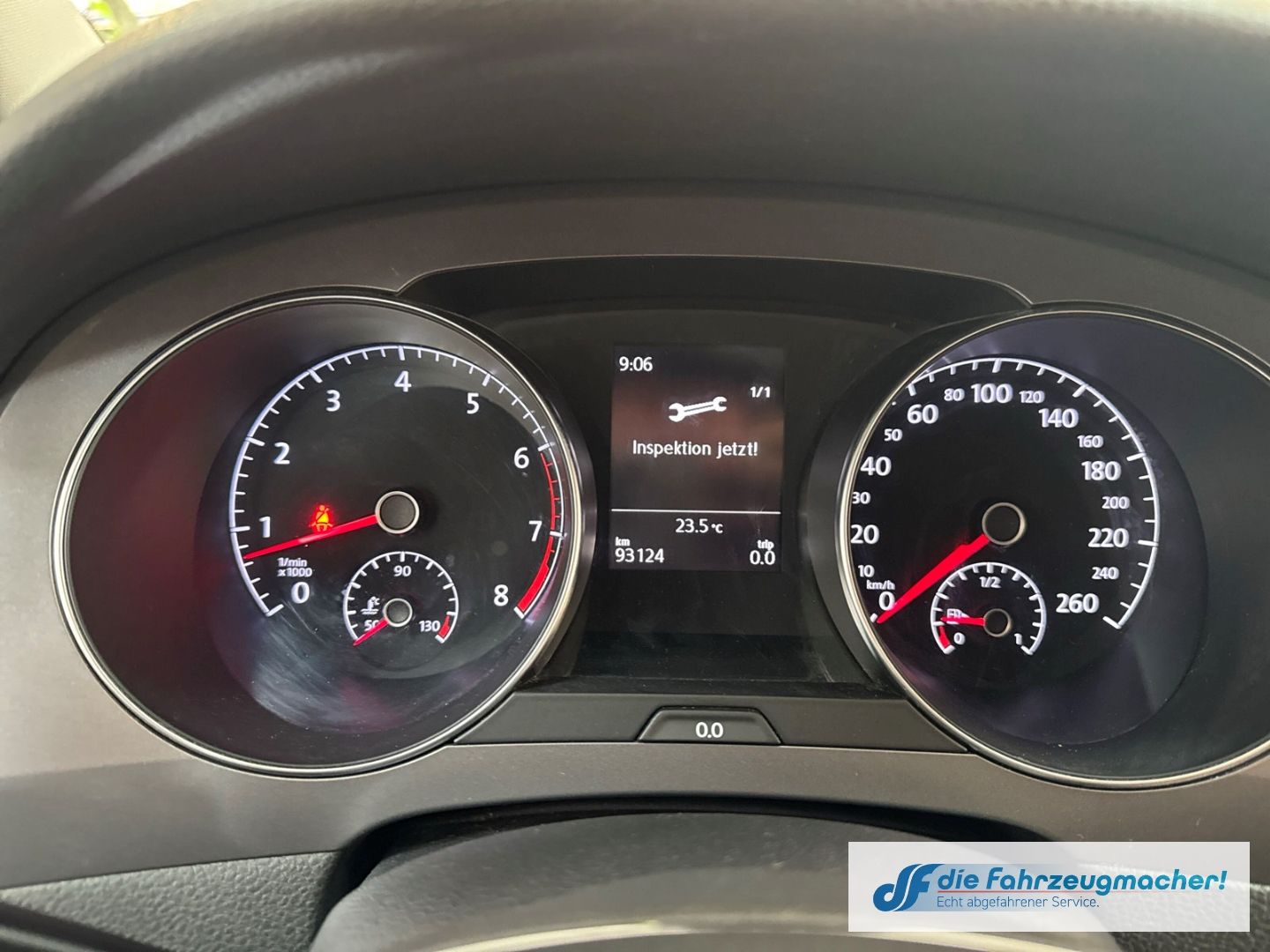 Fahrzeugabbildung Volkswagen Golf Sportsvan VII Trendline BMT Start-Stopp Spe