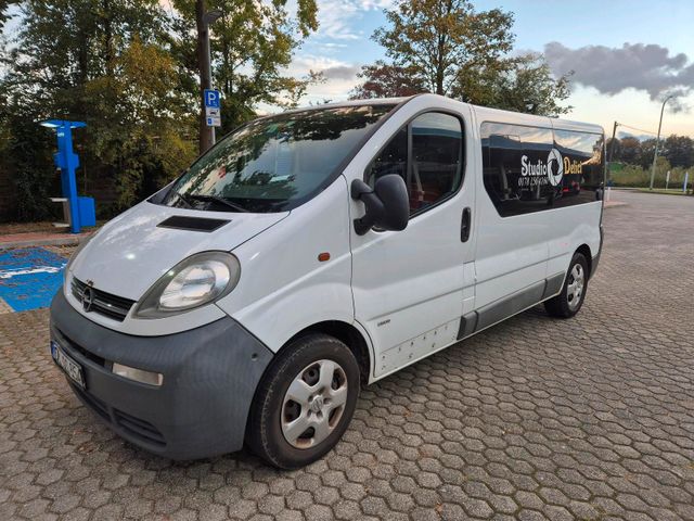 Opel Vivaro 9 Sitzer 2L1H