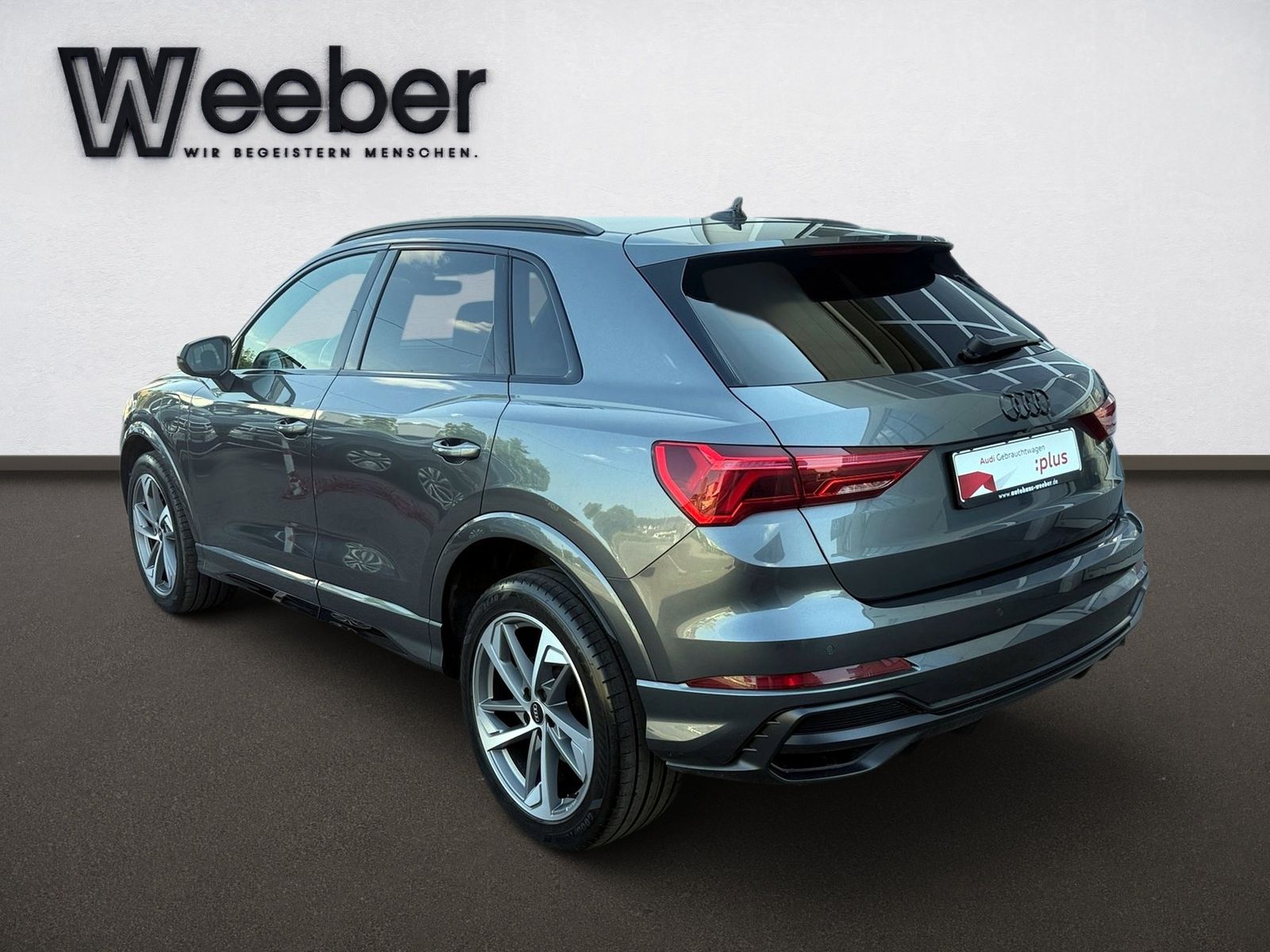 Audi Q3 S line *AHK*BLACKSTYLE*KAMERA*LED*NAVI*GRA* foto 12