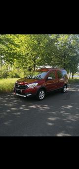Dacia Dokker Stepway 1.6 Navi DAB PDC AHK ... - Dacia Dokker von privat