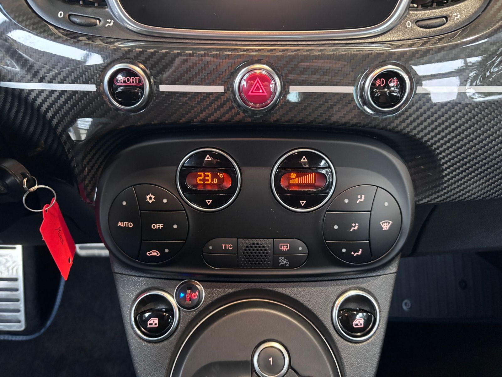 Fahrzeugabbildung Abarth 695C  Rivale  XENON LEDER ALU