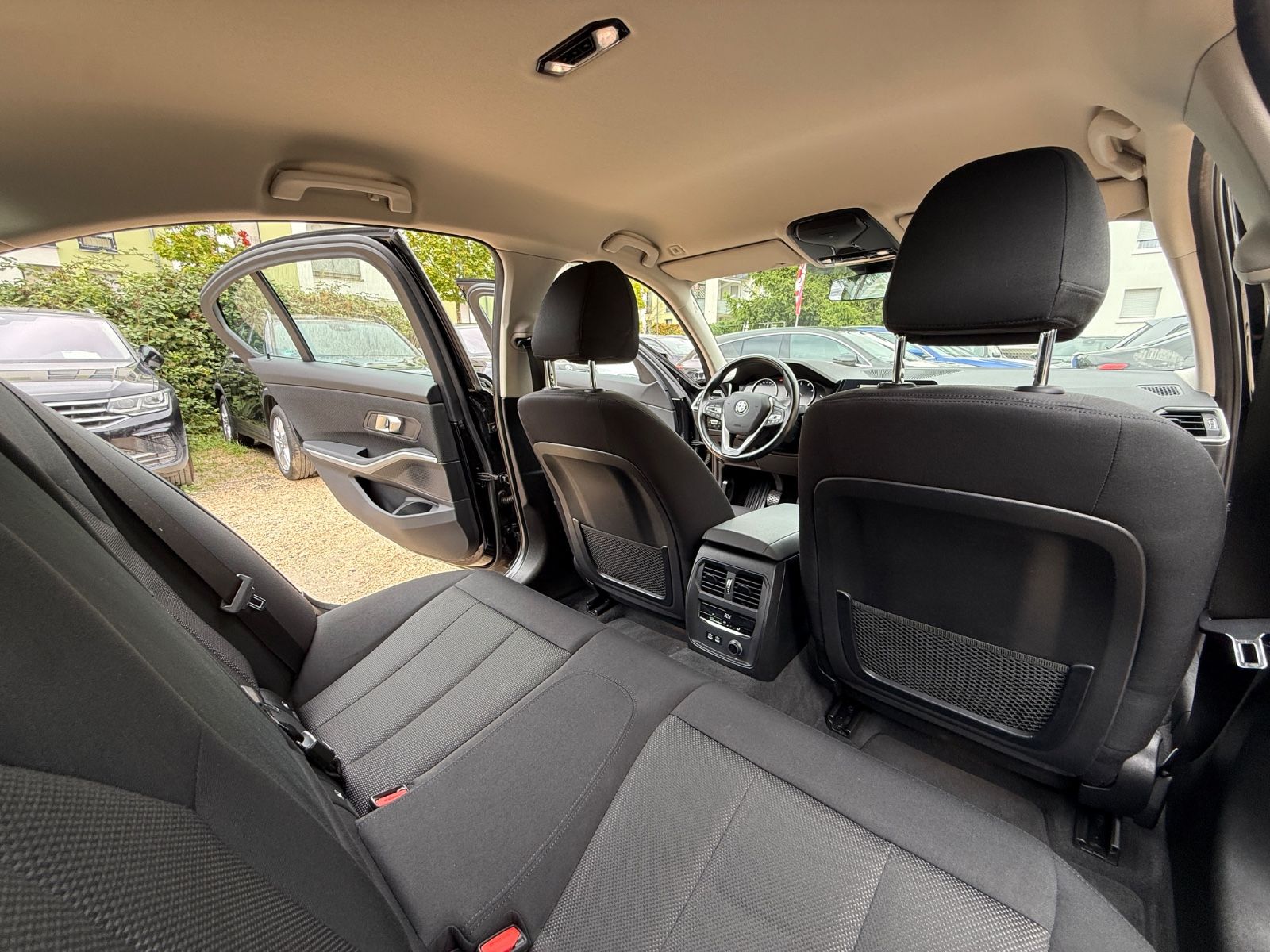 BMW 320d Lim Advantage Navi LED 1.Hand Sitzheizung foto 15