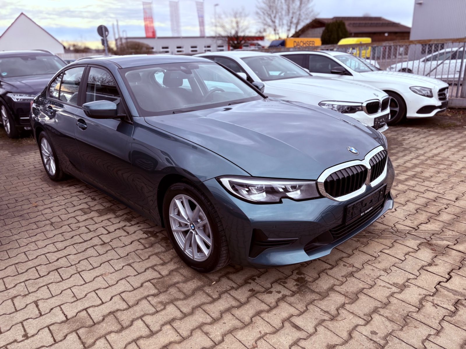 BMW 330e Lim. G20|1.Hand|Navi|orig. 47 tkm|LED-Sch.| foto 4