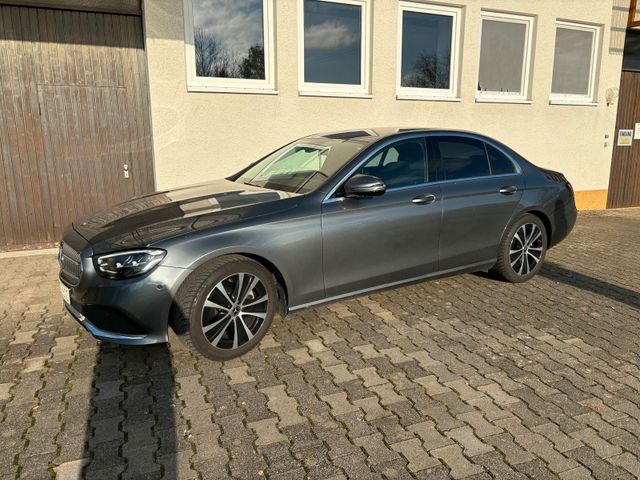 Mercedes-Benz W213 ModellpflegeE200benzin ...