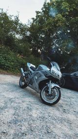 Suzuki SV 650 S - SUZUKI 2004 SV650