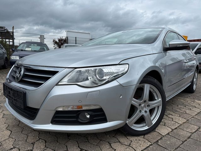 Volkswagen Passat CC 2,0i Klima,Navi,Teilleder,PDC,6-Gang