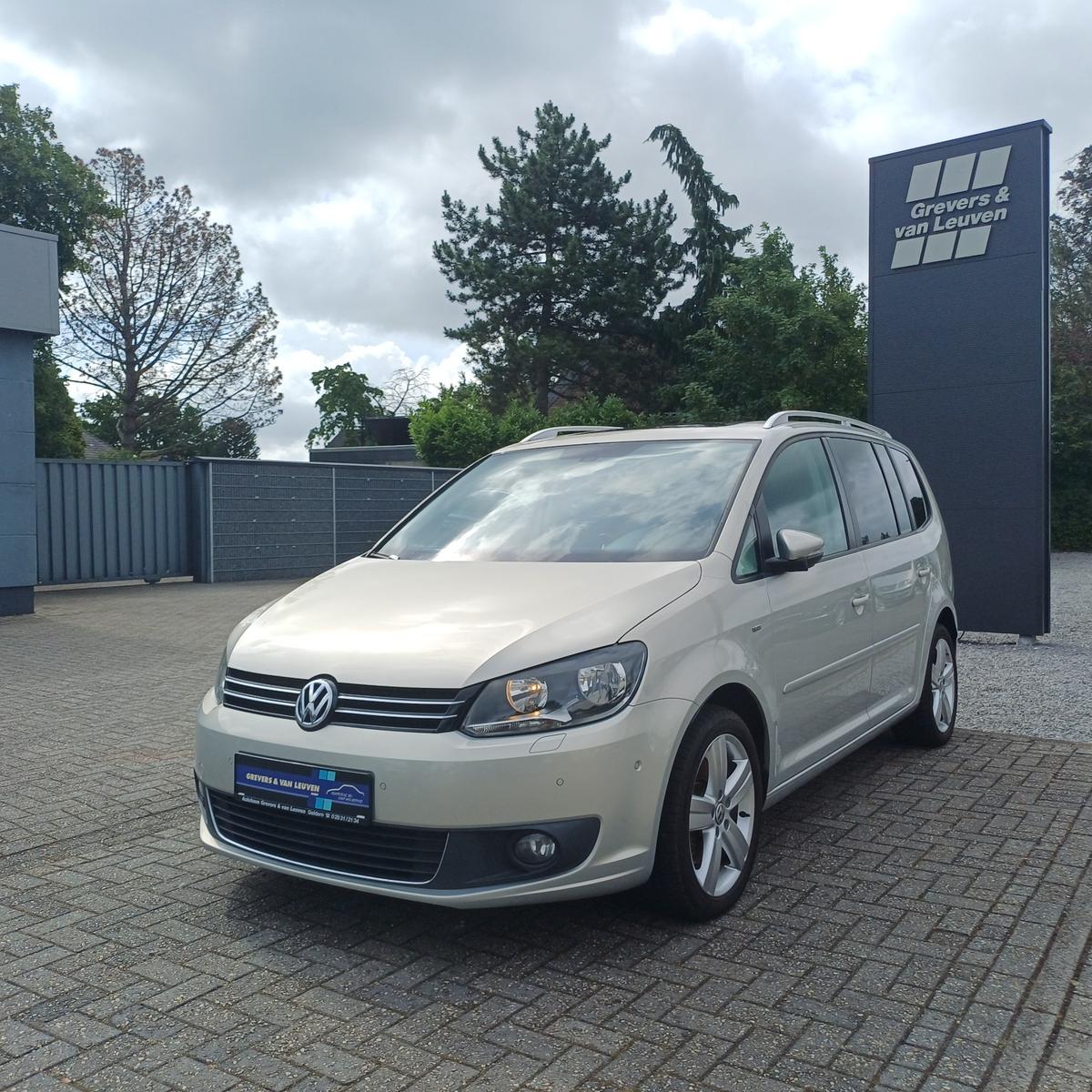 Volkswagen Touran 1.4TSI CUP+ NAVI PANO STANDH. AHK
