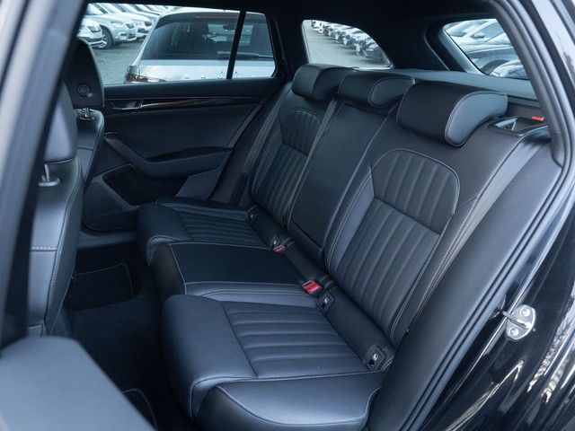 Superb Combi 1.4 iV L&K DSG 360°+AHK+DCC+MATRIX