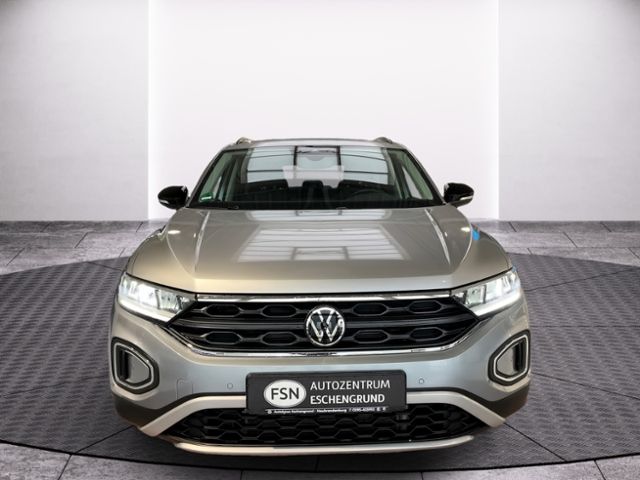 Fahrzeugabbildung Volkswagen T-Roc 1.5 TSI DSG GOAL NAV STANDHEIZUNG AHK GJR