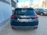 Peugeot 2008 Active*Öl Verbrauch* - Peugeot 2008: Kleinwagen