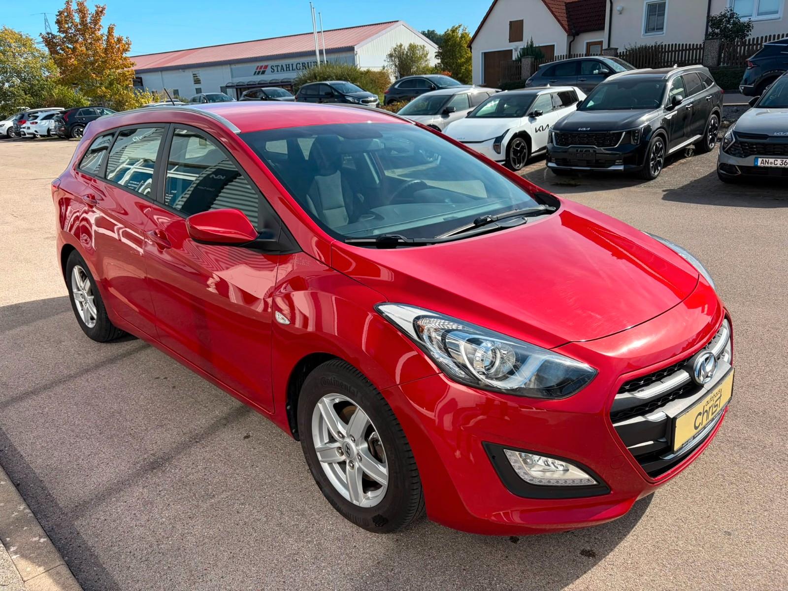 Hyundai i30 2015 — engine 1.582 cm³, 110 HP (81kW)
