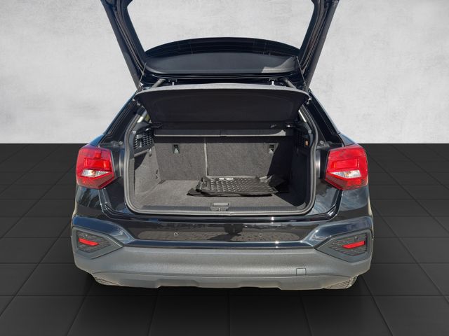 Audi Q2 35 TFSI basis 7-Gang S tronic|Kamera|Navi|LED