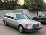 Mercedes-Benz W124 E 250TD T-Modell Oldtimer H-Zulassung HU 26 - Mercedes-Benz T modell w124 Gebrauchtwagen