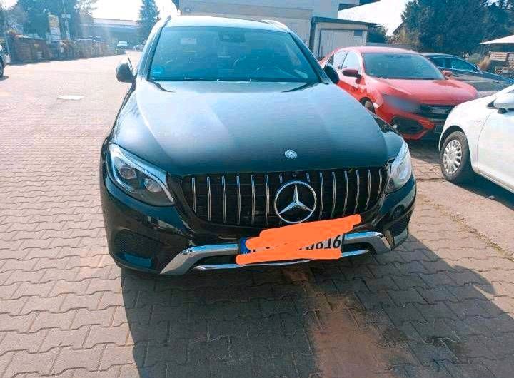 MERCEDES-BENZ Mercedes GLC 250 Limited Edition 9g Schalung