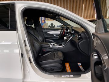 Mercedes-Benz C 63 AMG LIM. *KAMERA*NAVI*LED*BURMESTER*SZHZ*